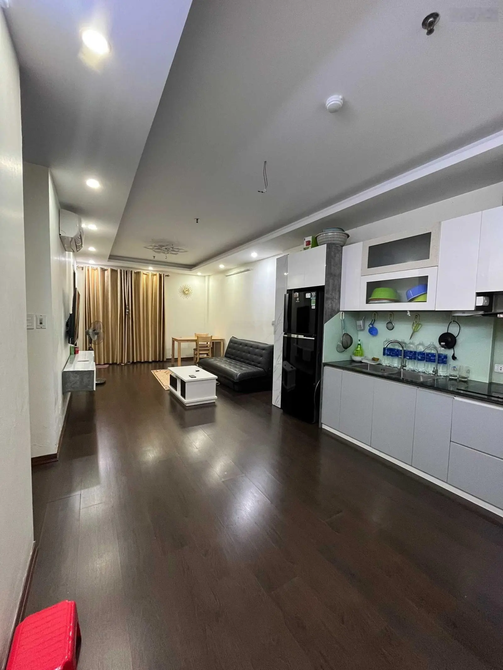 Bán căn hộ V-City, Võ Cường, thành phố Bắc Ninh. 2 ngủ, full đồ đẹp LH: 0978 862 ***
