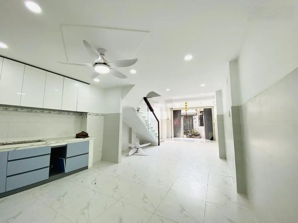 Bán nhà kpl - 3 tầng 56m2 - hoàn công - xe hơi ngủ trong nhà, trường thọ thủ đức, chỉ 6 tỷ x