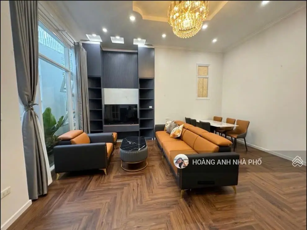 Chính chủ bán nhà Hồng Tiến, 65m2*5 tầng, căn góc, 10.8 tỷ. Miễn TG