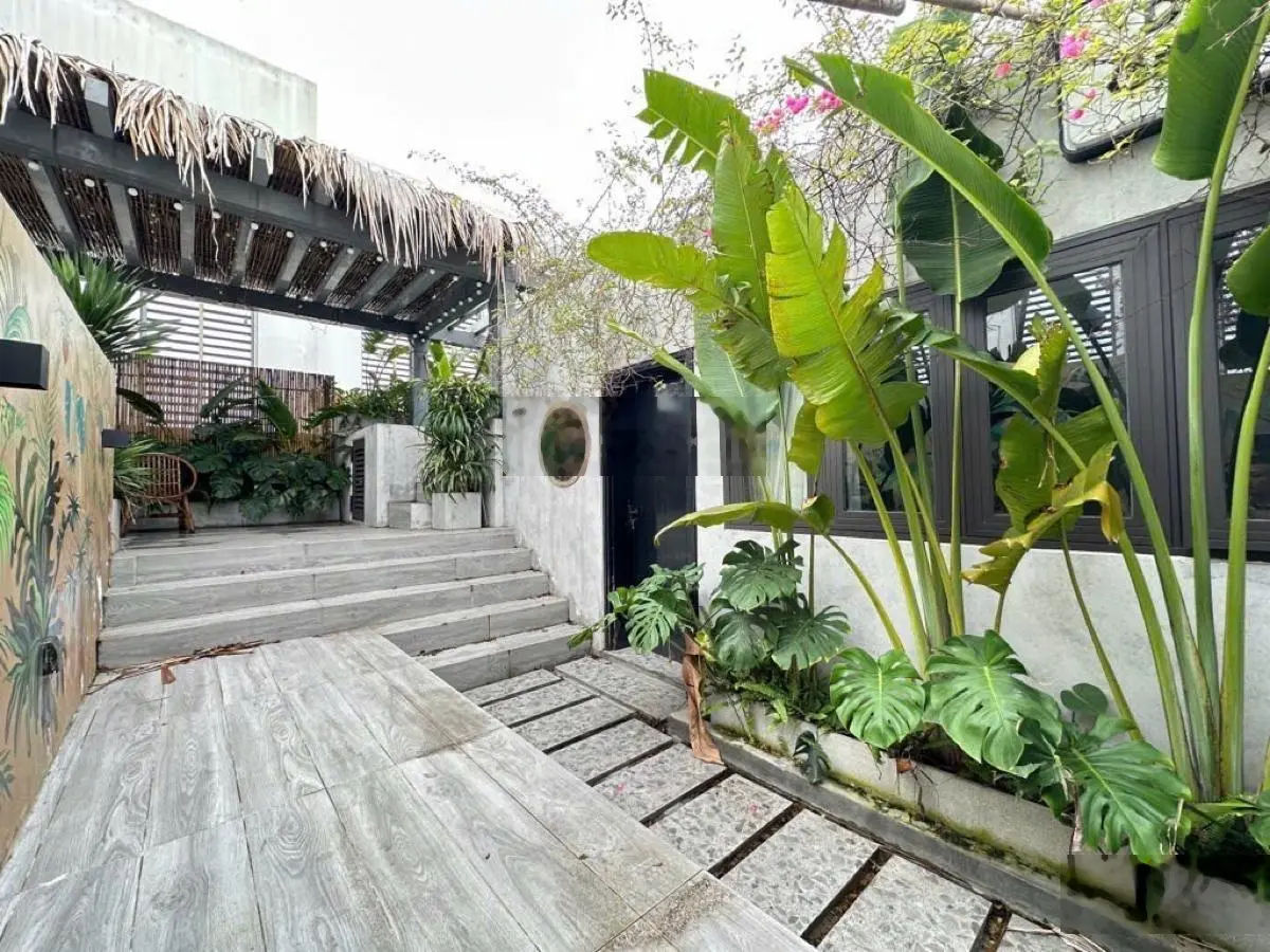 Cần bán Penhouse 356m2 tại Mulberry Lane giá 19 tỷ VND.bể bơi.full tiện ích