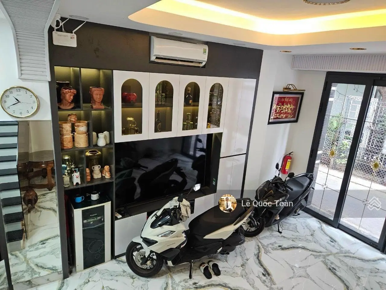 Bán nhà mặt tiền Phú Nhuận - Cầm Bá Thước - Thông PXL - 3 tầng ST - 4x9m nở hậu 5m - chỉ 9,9 tỷ TL