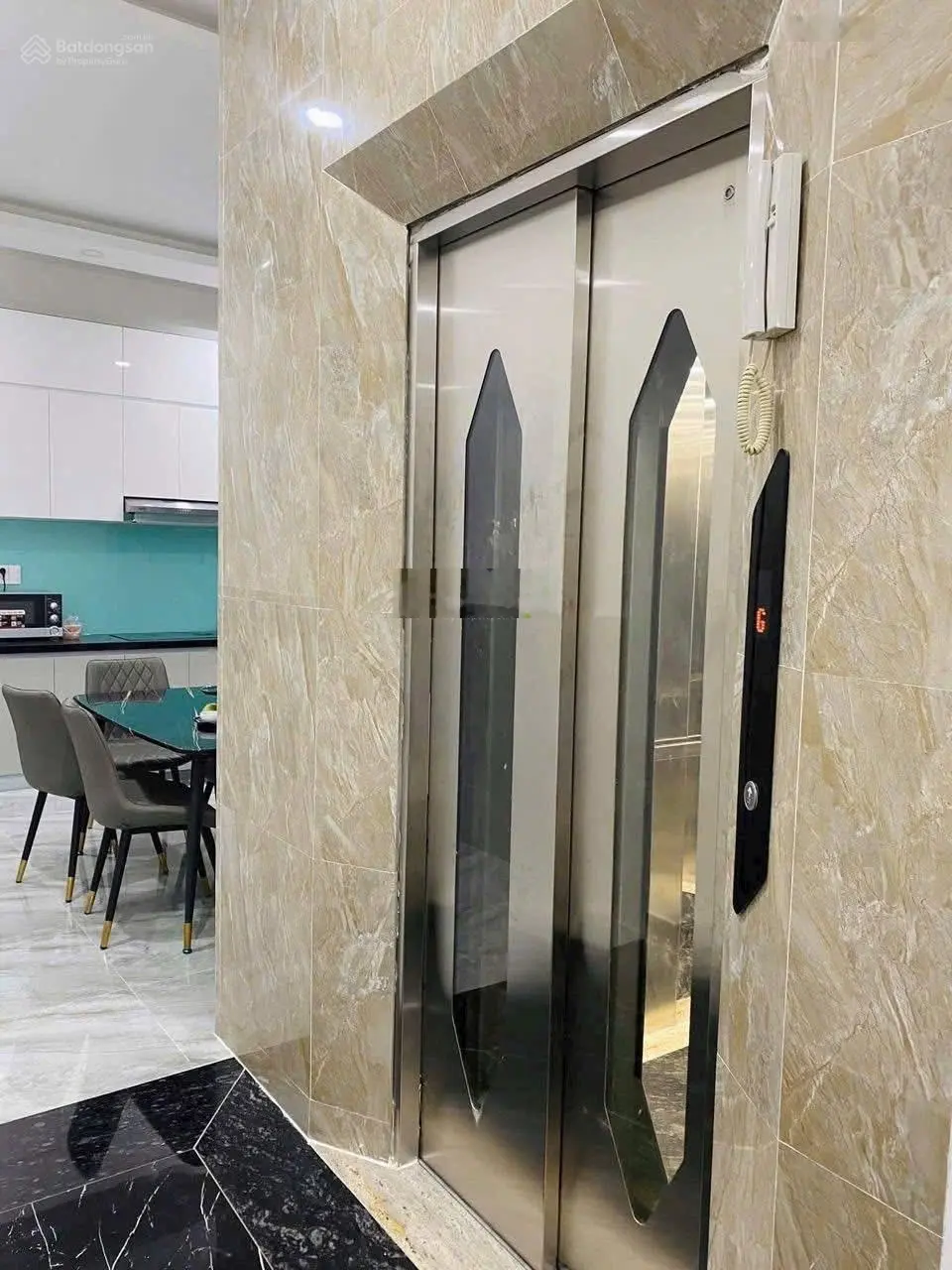 Bán nhà mặt phố Hàn Thuyên, Bình Thọ, Thủ Đức, 110m2 thu nhập 50tr/tháng
