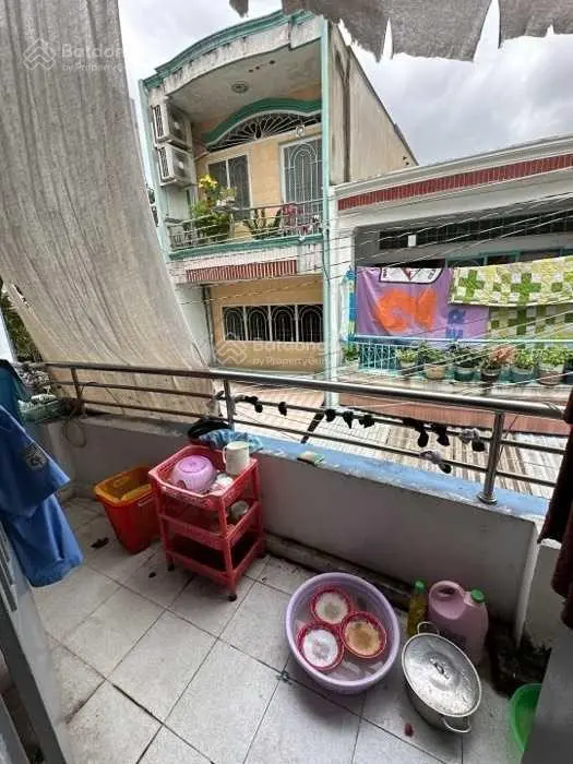 chính chủ cần bán căn nha Tôn đản 80m2