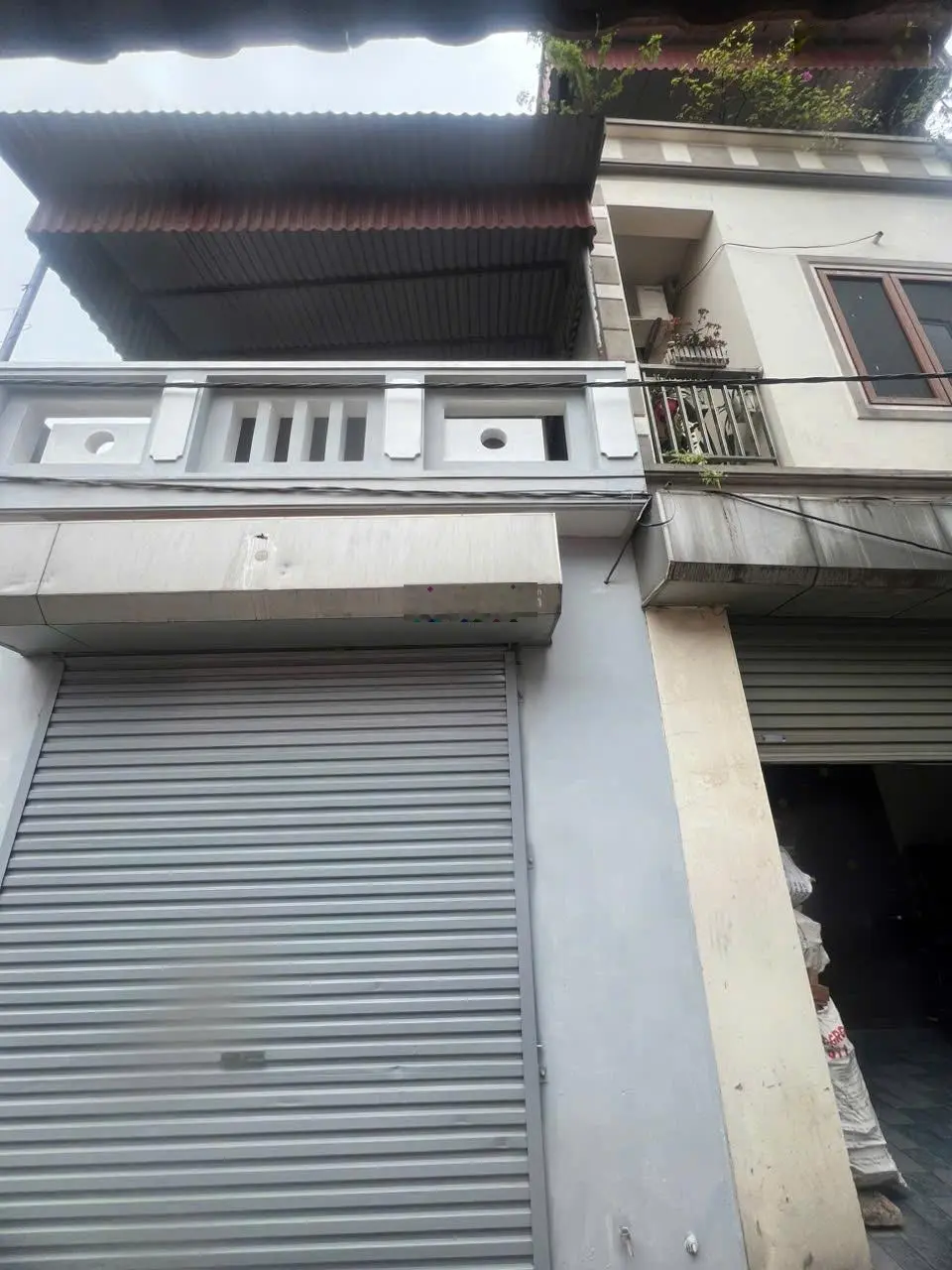 Bán nhà 2.5 tầng chỉ việc sách vali vào ở, gần ô tô, Dt 60m2, Hà Phong - Liên Hà - Đông Anh, giá ĐT