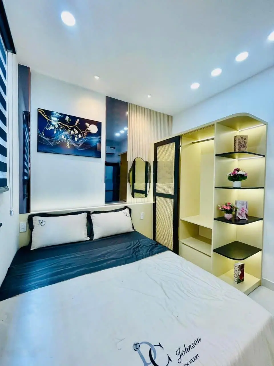 Bán nhanh nhà Hồ Văn Huê,p9, Phú Nhuận gần Công Viên Gia Định DT 60m2 hẻm xe hơi, giá 2ty800, SHR