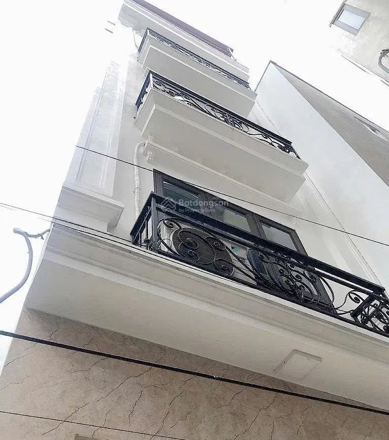 Bán Nhà đẹp Ngay đường Văn Tiến Dũng , 5 tầng 6 phòng , ôtô ngay gần , 5,X Tỷ 0985 387 ***