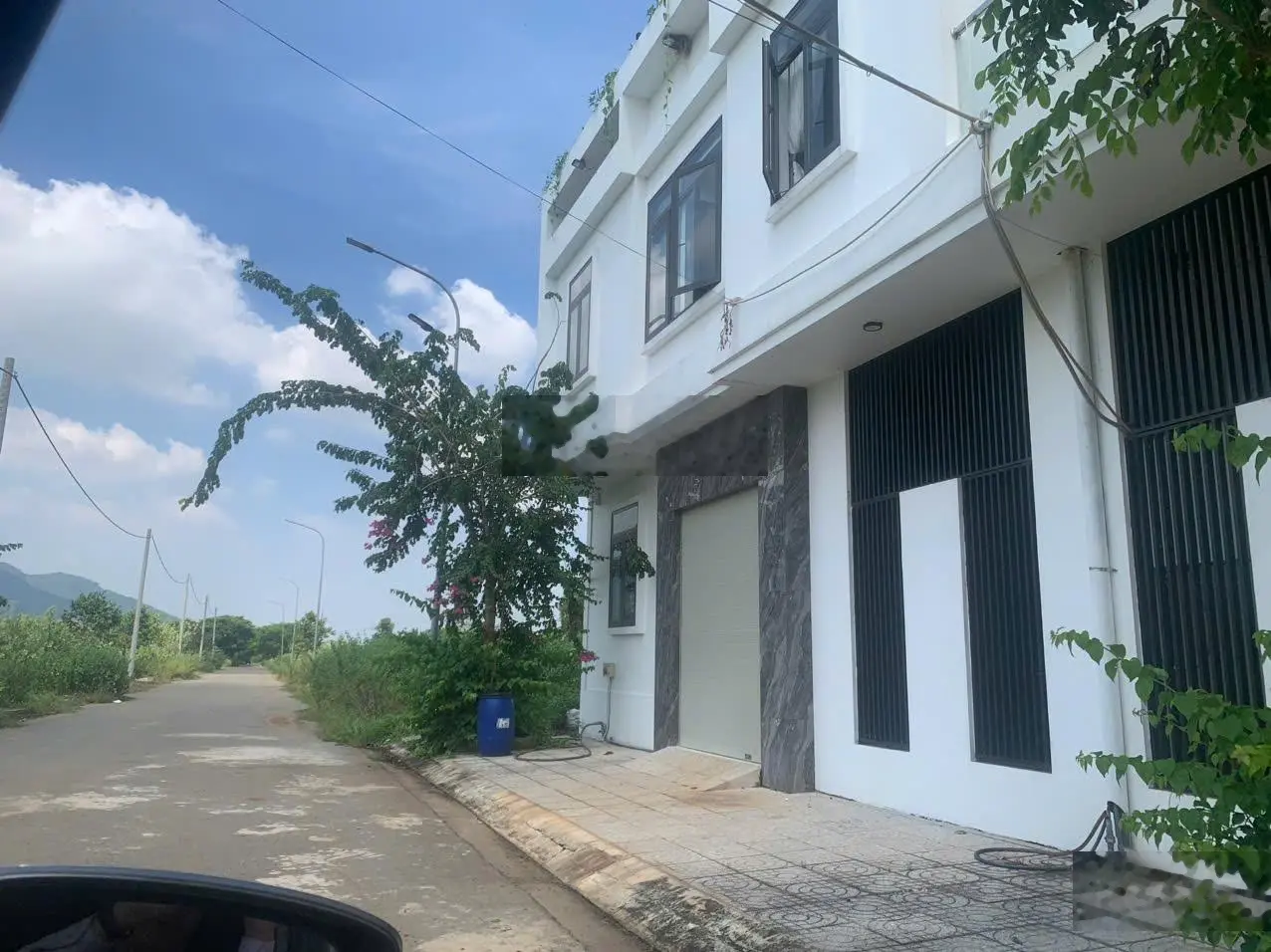 Bán gấp lô đất cắt lỗ 500tr, vị trí đẹp, giá siêu hời