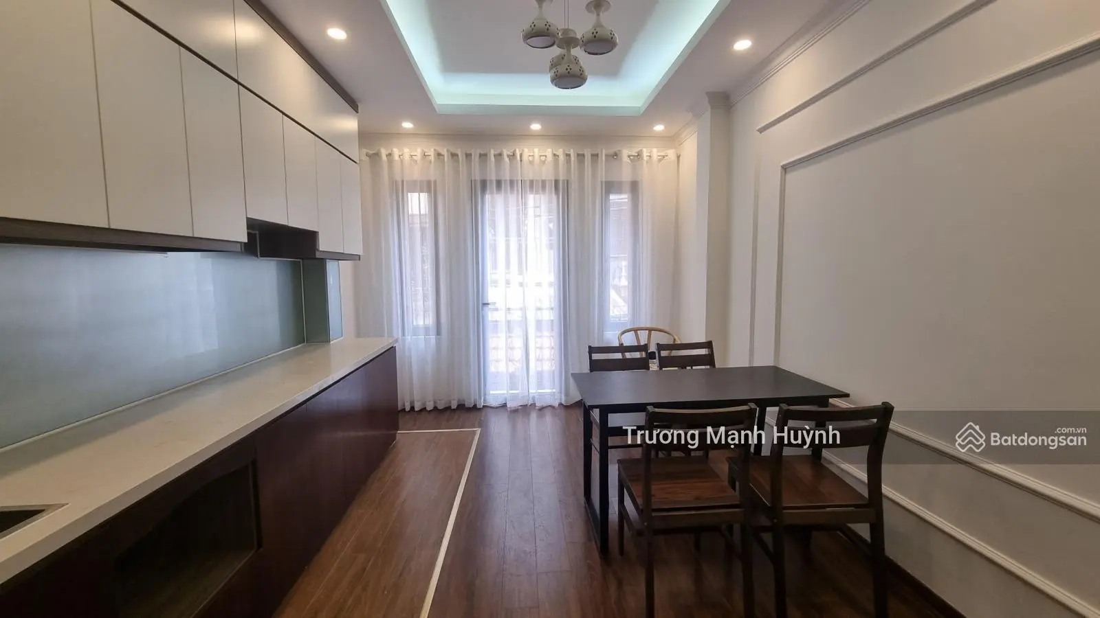 Nhà 5T chào 9,78 tỷ ô tô vào ngõ 34 Trần Bình full NT mới 100% sát Nguyễn Hoàng HTr bank 0983 650 ***