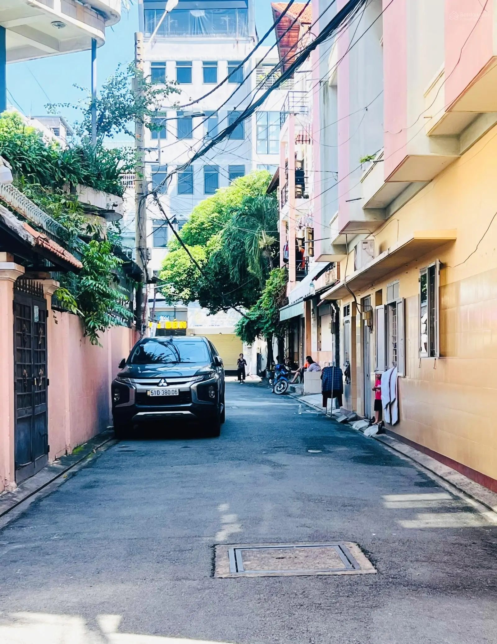 Nhà Khu VIP Sân Bay -100M2 -Ngang hiếm 5m - Hẻm Ô Tô Thông 7M - Ngay Đường Thăng Long P4, Tân Bình