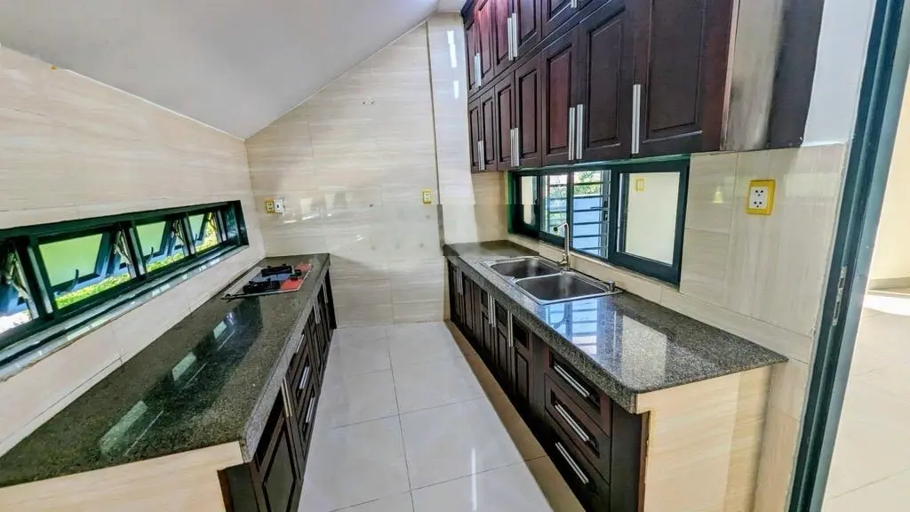 Bán nhà KDC Nam Long Phú Thuận q7 - DT khủng 120m2 nở hậu 8m - 4T 5pn - bán nhanh định cư còn 18ty