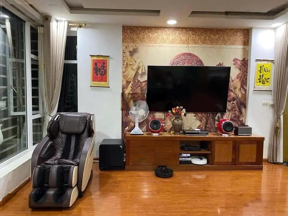 Nhà bán xịn Thái Hà, Đống Đa thang máy, ô tô đỗ cửa, khu phân lô hợp để ở 40m2/6T/6mMT 9tỷ tiểu học
