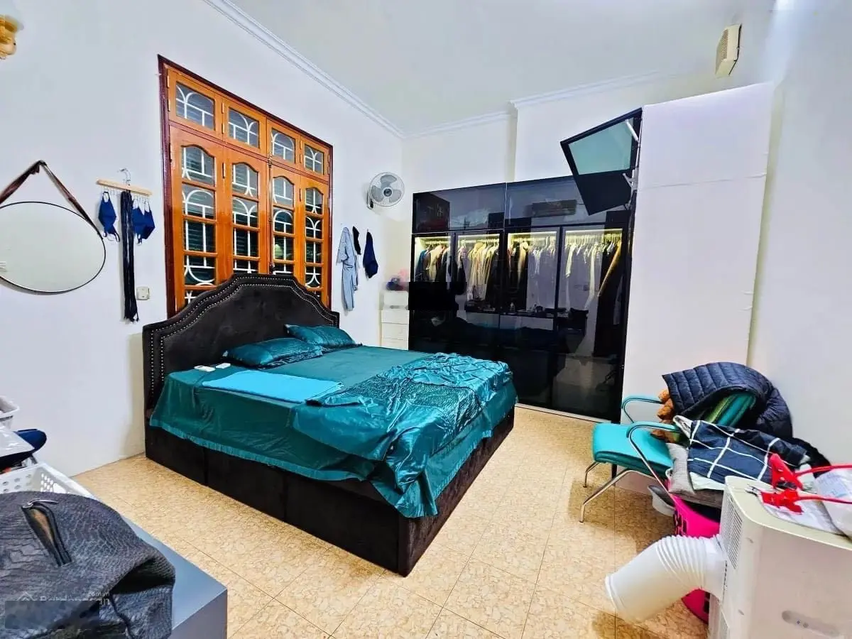 Bán đất Phương Liệt 150m2, MT 8m, đường nhựa ô tô tránh, KD, 2 mặt ngõ, giá 15.8 tỷ. LH: 0946 387 ***