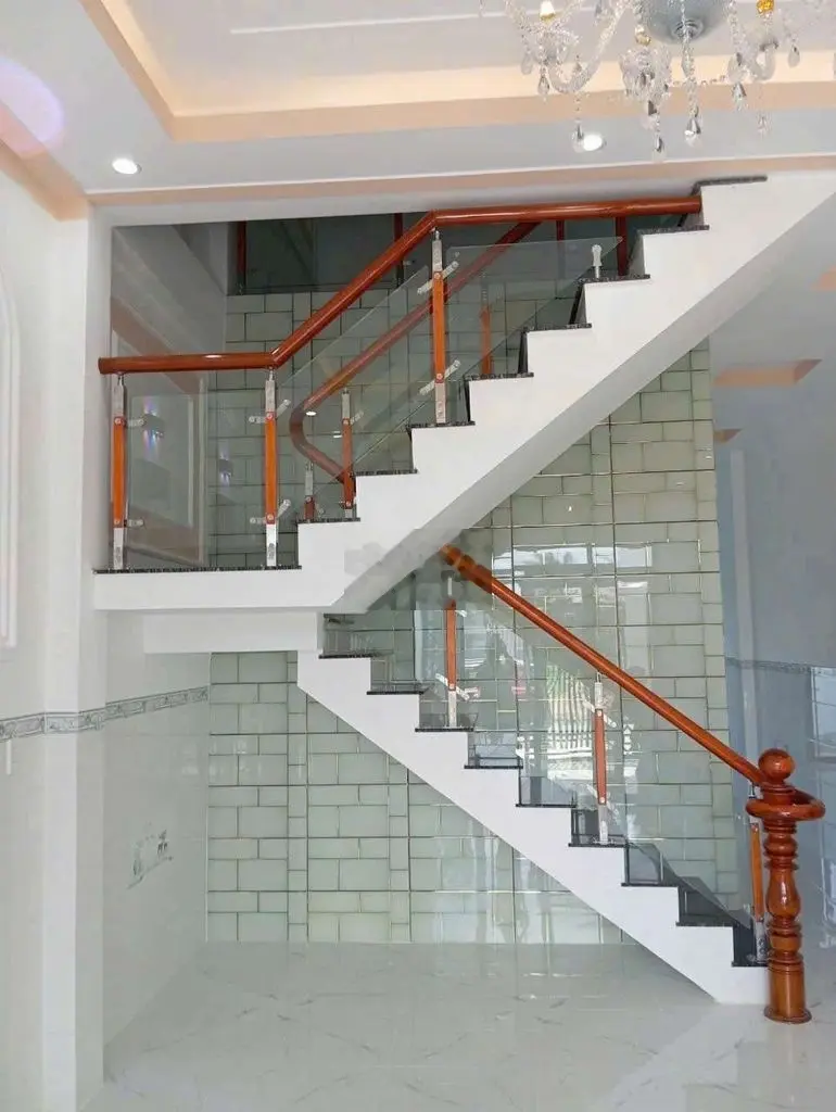 NHÀ MỚI XÂY ĐƯỜNG 7A KẾ BÊN UBND PHƯỜNG 5 TP VĨNH LONG