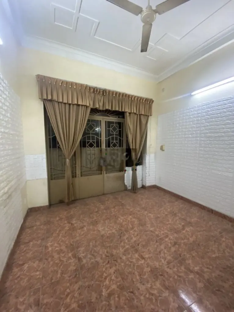 Tân Bình, 80m2, 3 Tầng BTCT, HXH Thông, Vuông A4, Hoàn Công đủ