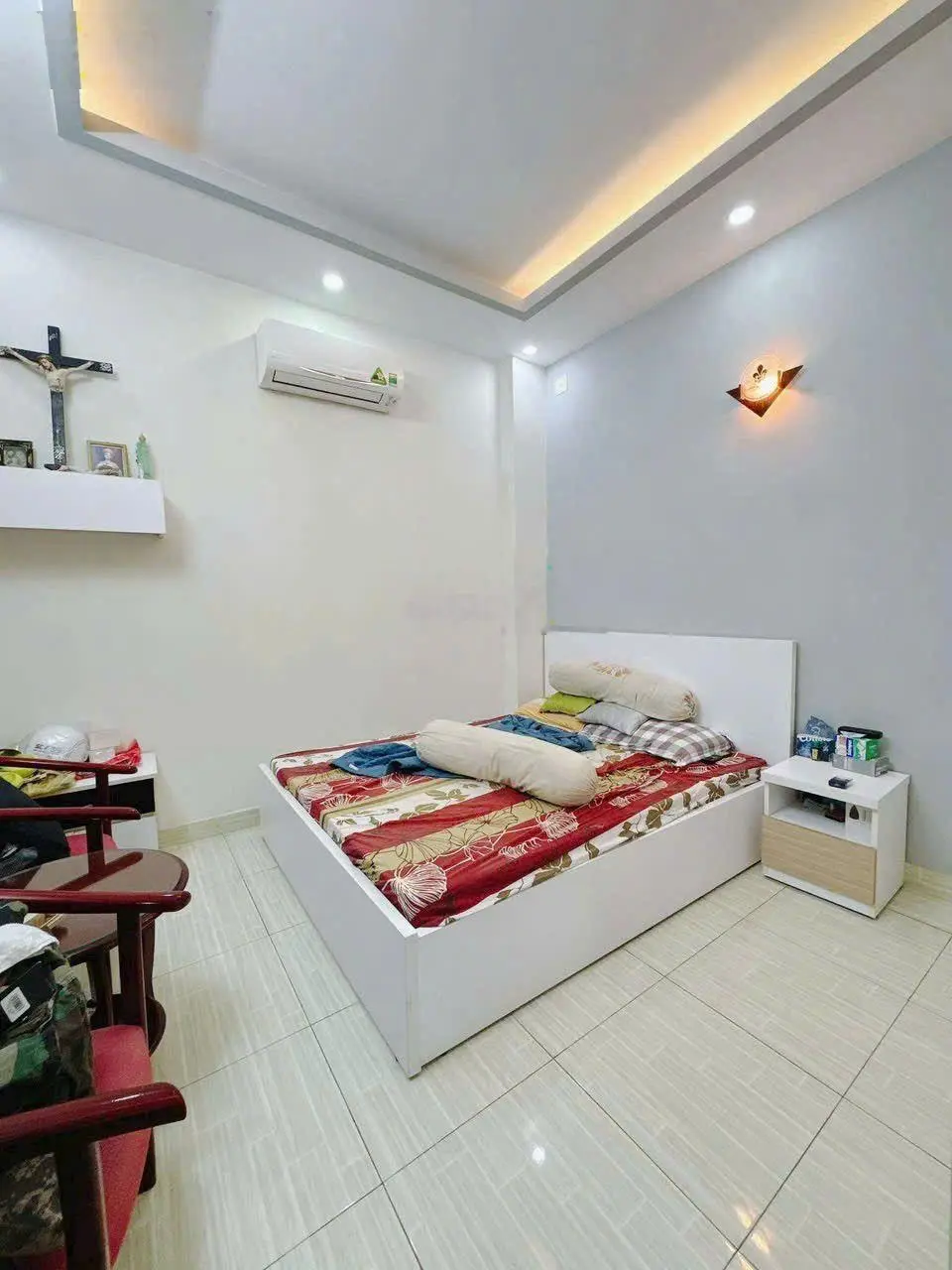 Cần bán gấp nhà 4 tầng, 49m2, Quận 4 chỉ 5,89 tỷ