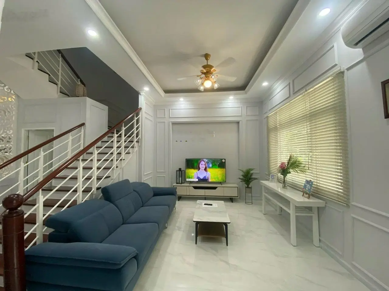 Cần bán biệt thự Mỹ Thái 1 giá 28,5 tỷ VND tại Quận 7