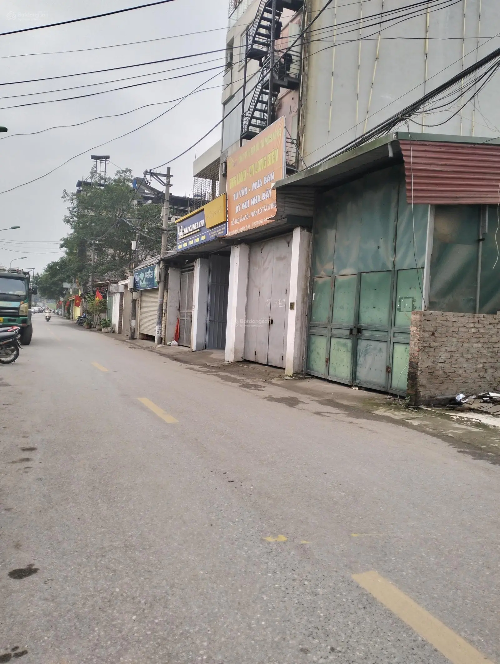 Bán gấp nhà mặt phố Đường Bát Khối, Long Biên, Hà Nội, 18,5 tỷ, 122m2 đẹp, nhiều tiện ích