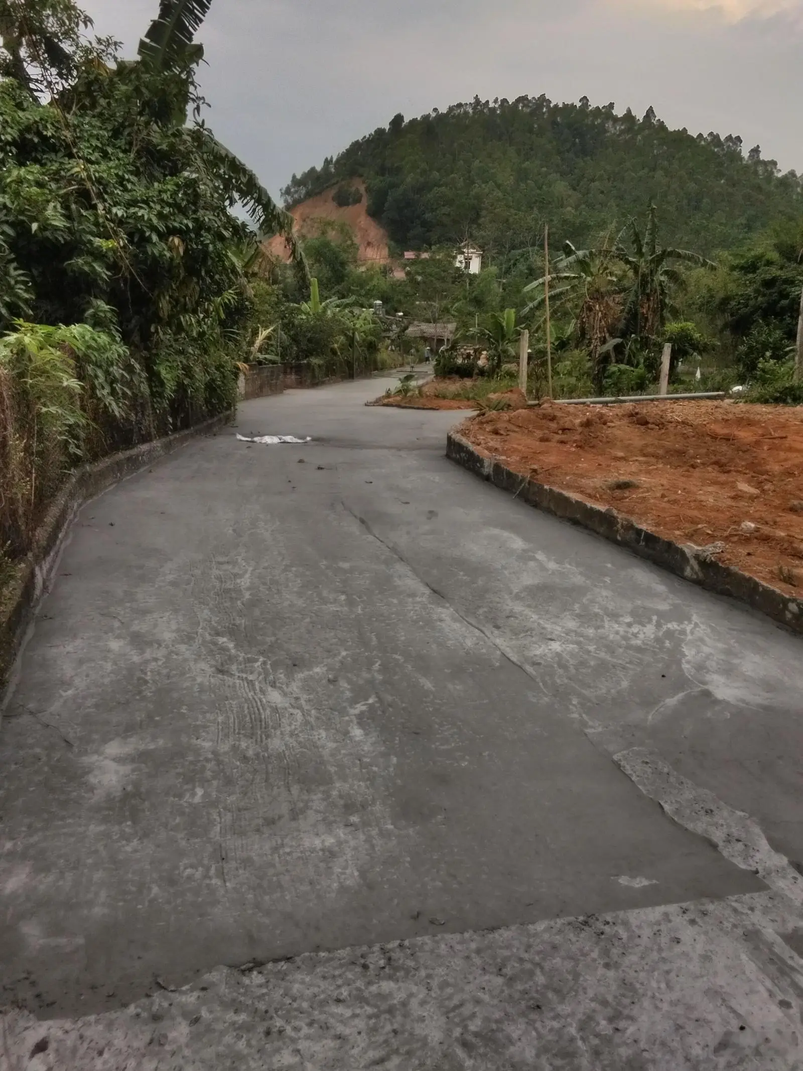 Chính chủ bán đất thị trấn Thanh Thủy