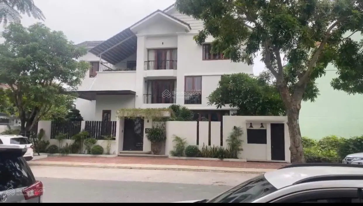 Đừng bỏ lỡ 1 căn biệt thự góc 2 mt nhà xây tâm huyết chủ cần bán gấp để giải quyêt cv giá cực rẻ