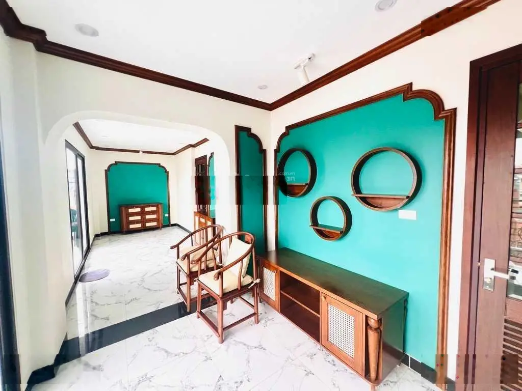 Bán nhà 6 tầng giáp mặt hồ tây ngõ ô tô - thang máy - ở sướng - kd đỉnh, 83,2m2, giá 21 tỷ