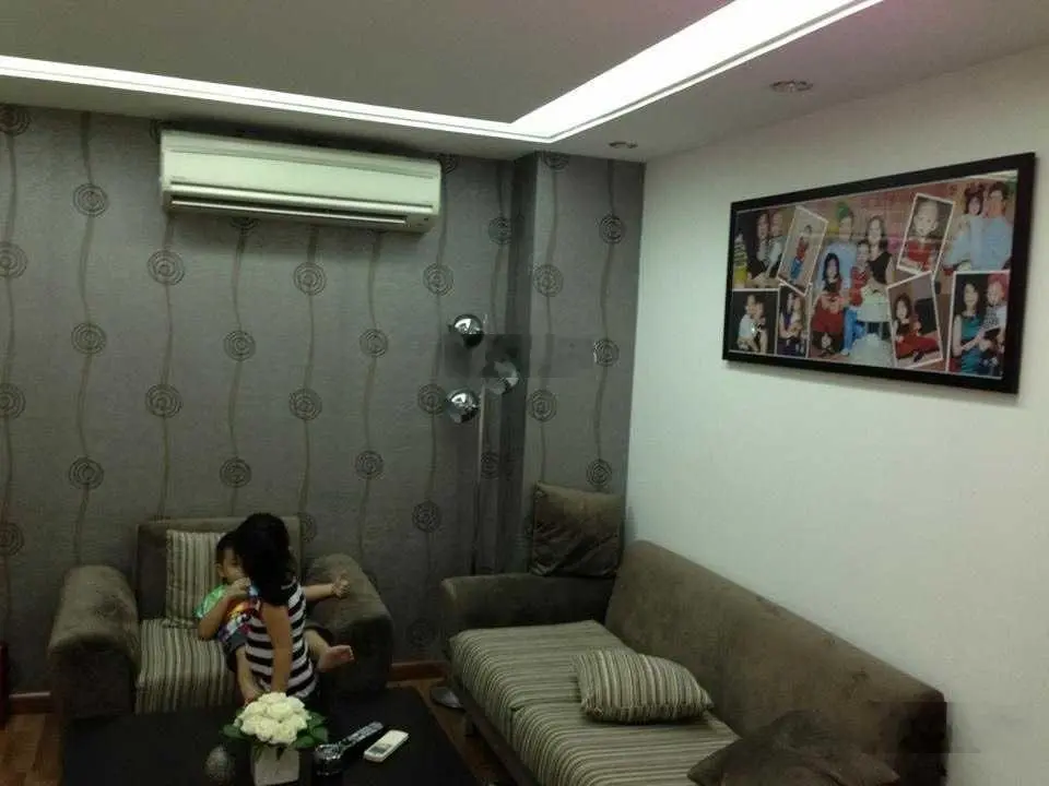 Hẻm xe hơi quay đầu, 5 tầng sát mặt tiền Huỳnh Văn Bánh, DTSD 200m2, 11.8 tỷ