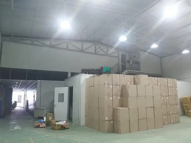 Mặt tiền nhà xưởng đường 12m - hơn 1300m2, ngang 17m - gần đại học