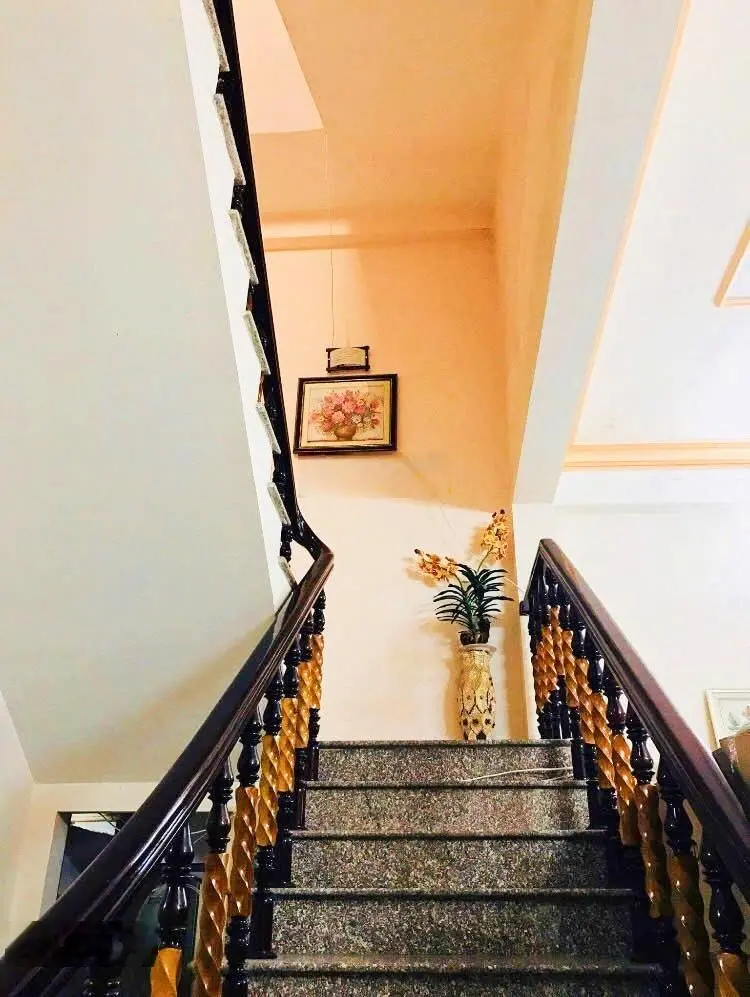 Nhà 3 tầng Phòng Không, Phước Long * Cách biển Trần Phú: 1,5km. Giá: 6 tỷ