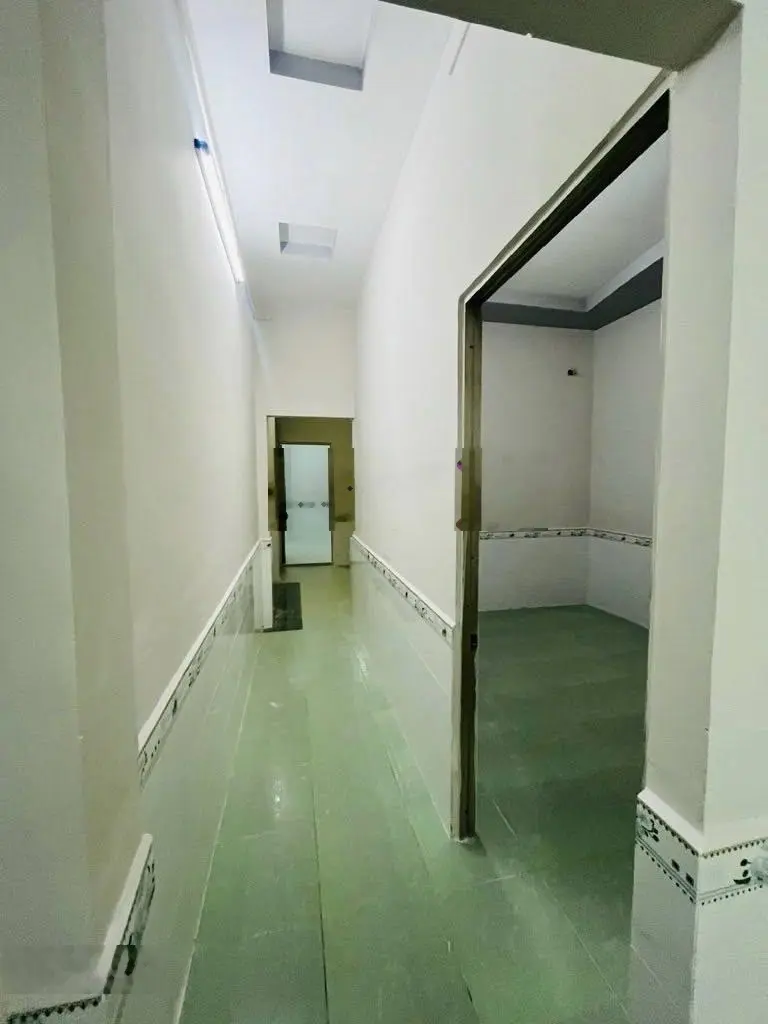 Chính chủ bàn nhà cấp 4 p. Thạnh Xuân 35m2 giá 2 tỷ 2 DT 35m2 phù hợp gia đình nhỏ tài chính thấp.