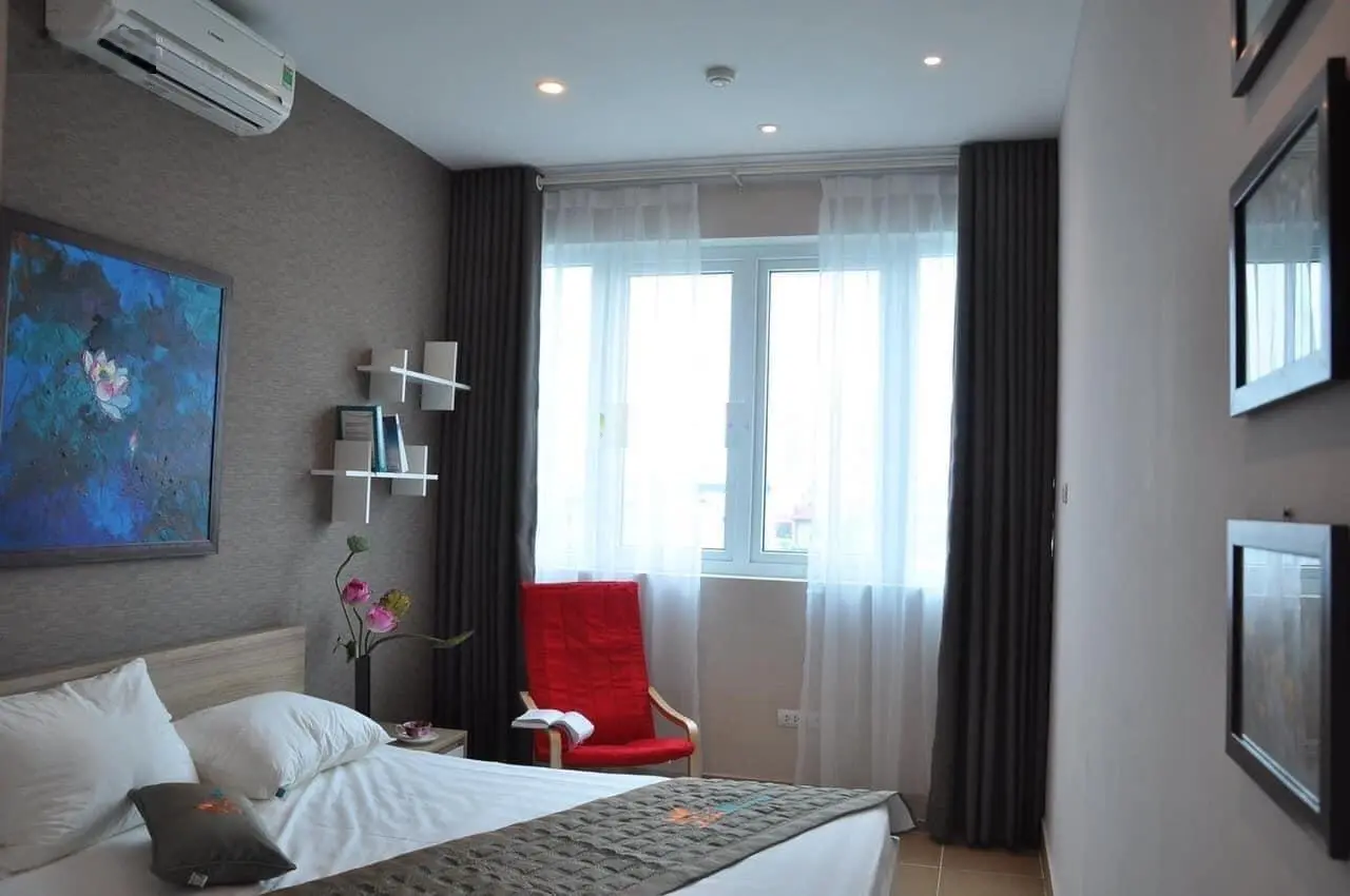 Bán tòa căn hộ Võng Thị - Tây Hồ, mới kính coong, vừa ở vừa có dòng tiền, 110m2, 7 tầng view hồ Tây