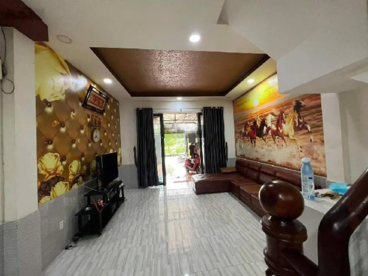 Bán nhà riêng tại Thạnh Xuân, 5,5 tỷ, 72m2, 3PN, 4WC, pháp lý đầy đủ, giá tốt