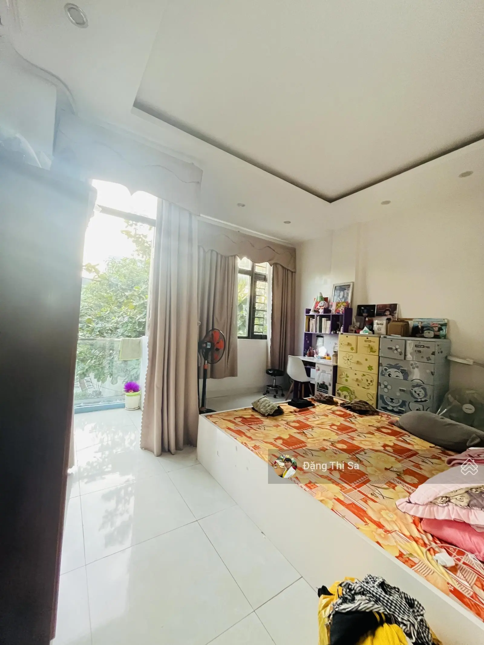 Cần bán gấp nhà 3 tầng, MT sát biển Nguyễn Tất Thành, ngay chợ Trần Đình Tri, vị trí KD sầm uất