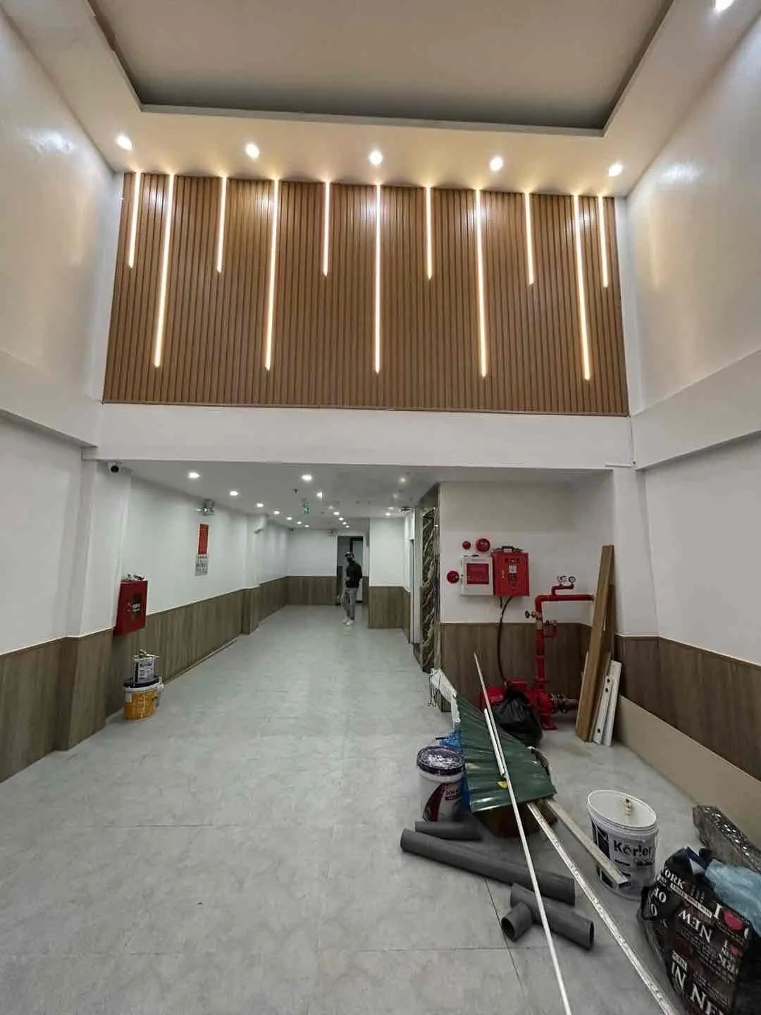 BÁN NHÀ DÒNG TIỀN TRƯƠNG ĐỊNH HAI BÀ TRƯNG: hiếm có, 96m2; 7 tầng; 22 phòng ngủ; dòng tiền 120tr/T