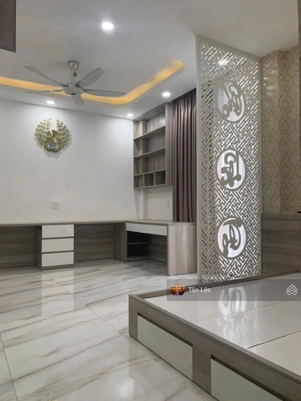Mặt tiền kinh doanh phố đêm Xuân Thủy - 205m2 - 4 tầng - hồ bơi - hdt 77,13 triệu giá chỉ 37 tỷ TL