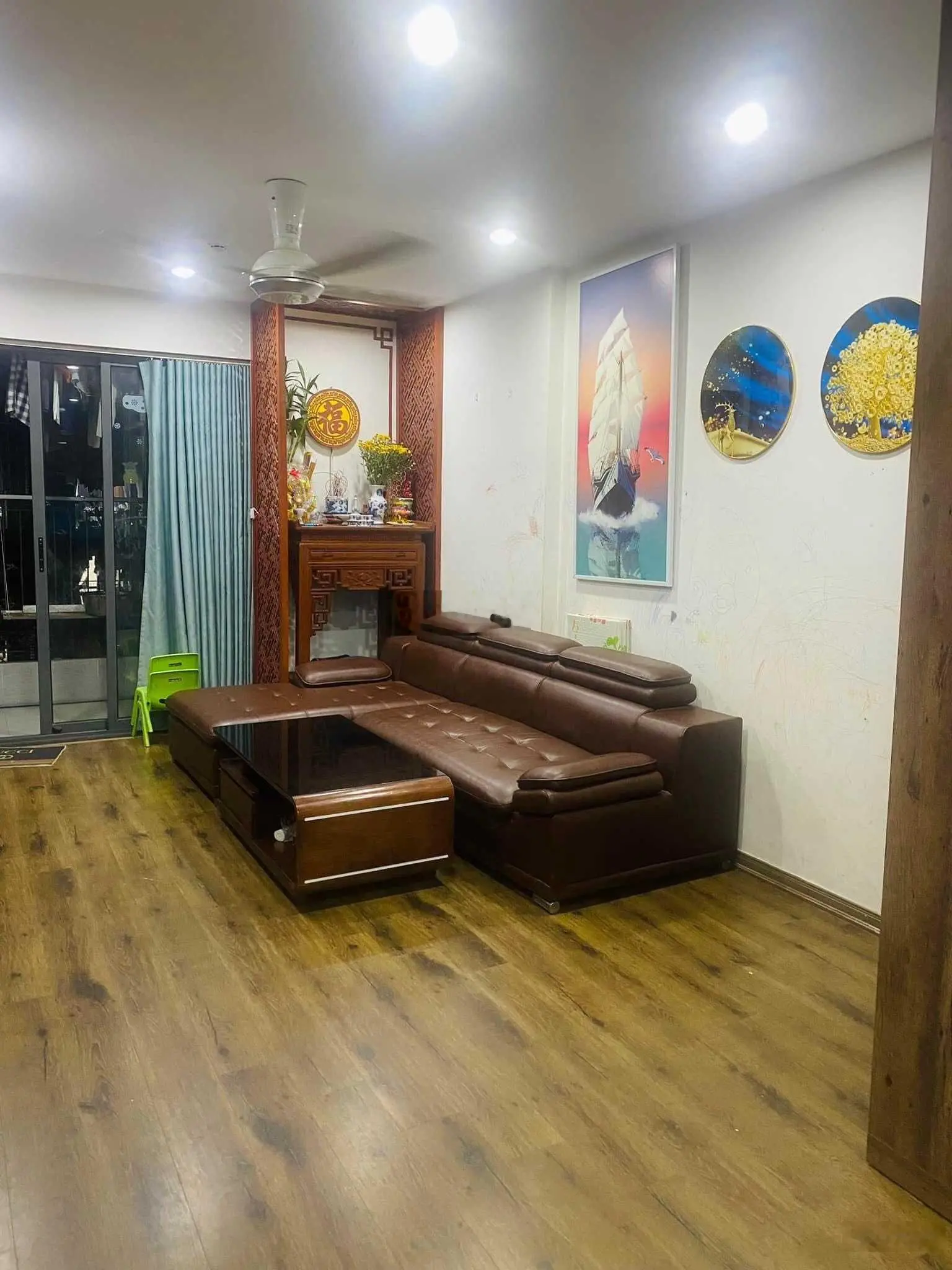 Bán căn 2 ngủ 2 vệ sinh 70m2 rẻ nhất tòa