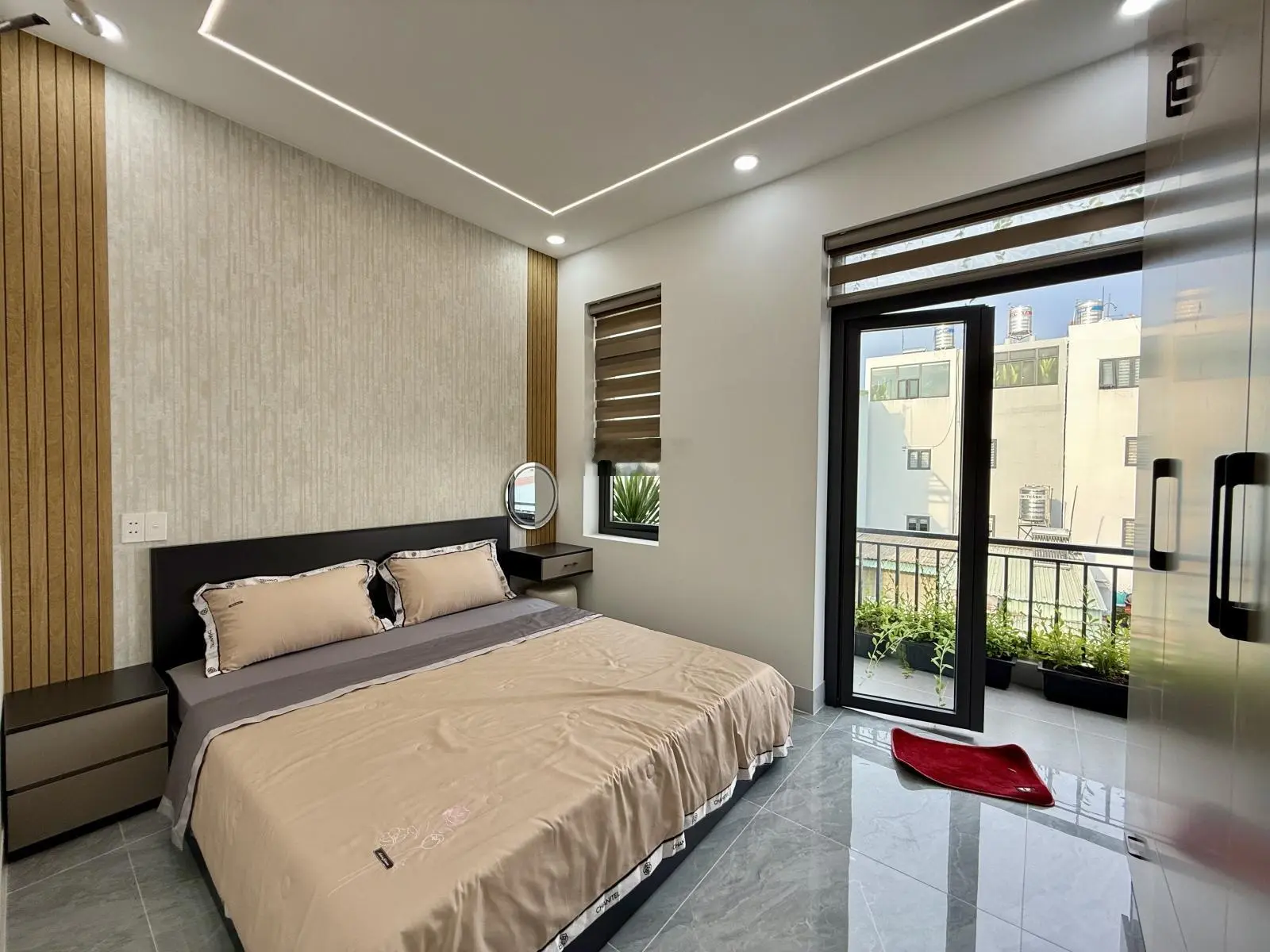 Nhà đường thông Trường Chinh, Sát chợ Lạc Quang, DT:4x16M, Lửng, 3 Lầu, 4PN, Gara ô tô, 7,85 tỷ