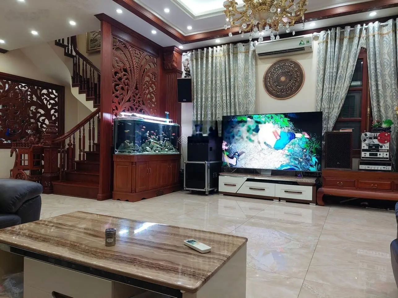 Bán nhà mặt phố Vạn Phúc, Ba Đình, DT 101m2 * 5 tầng, MT 4.5m giá: 35 tỷ