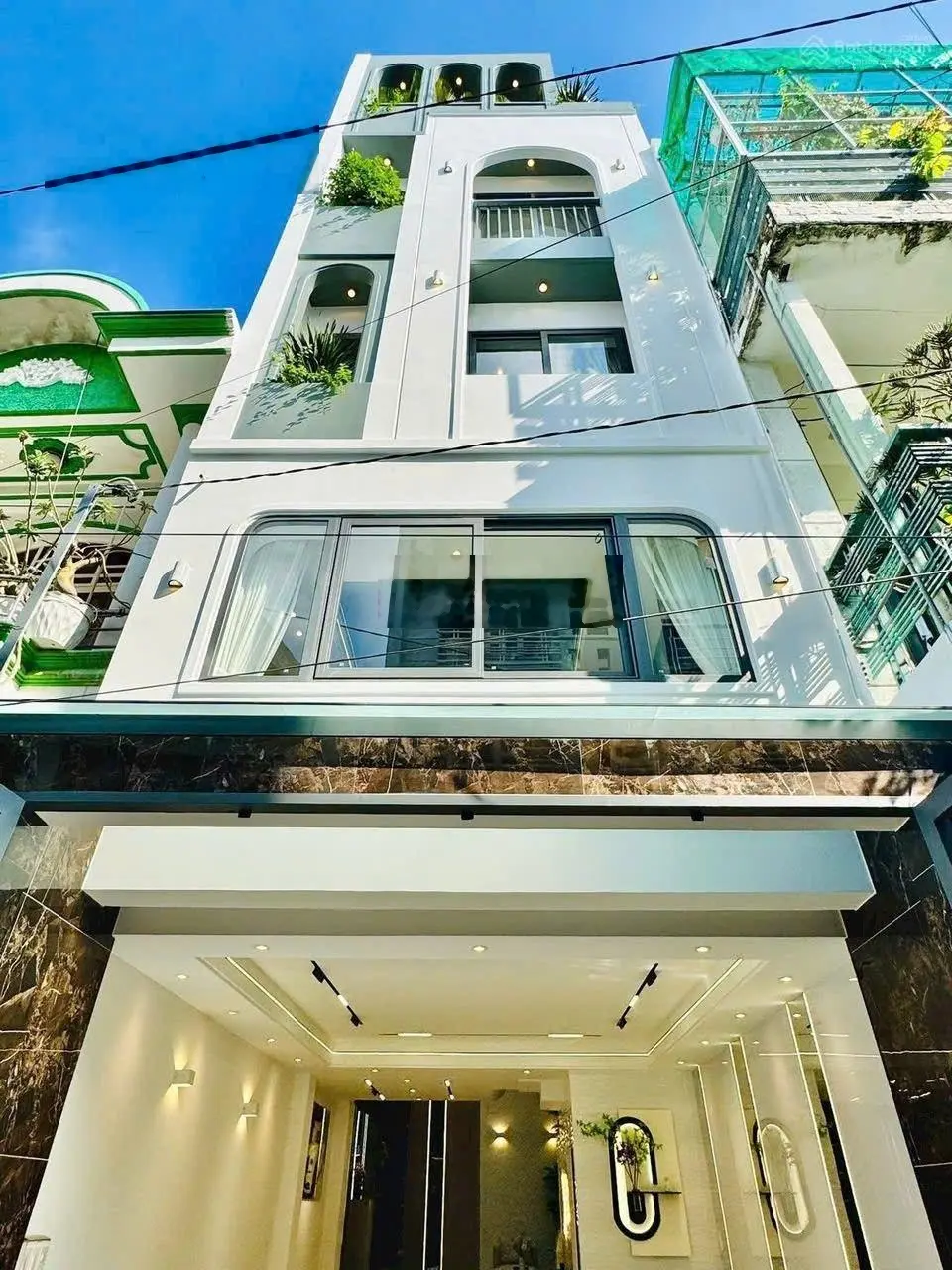 Nhà 3,5lầu mới hxh đường số 51 , phường 14 , quận - gv