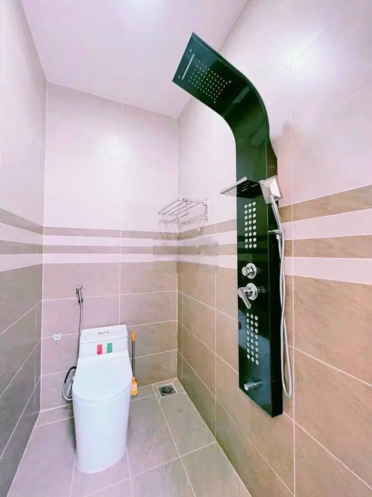 BÁN NHÀ 1 TRỆT 2 LẦU GẦN TIỂU HỌC AN BÌNH CHỈ 4,25 TỶ