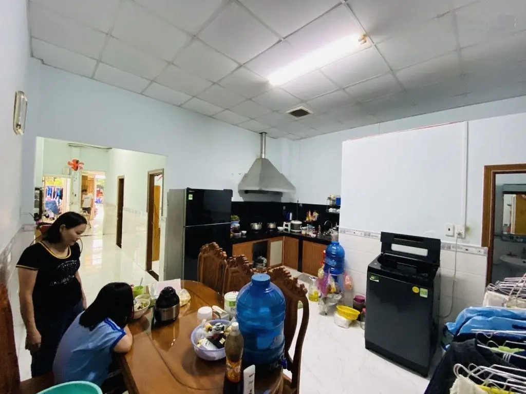Nhà 100m2-ng5 hxh thông Đ.Tô Ngọc Vân, ngay UBND P.Tam Phú chỉ 8tỷx(thương lượng). LH 0967 908 ***