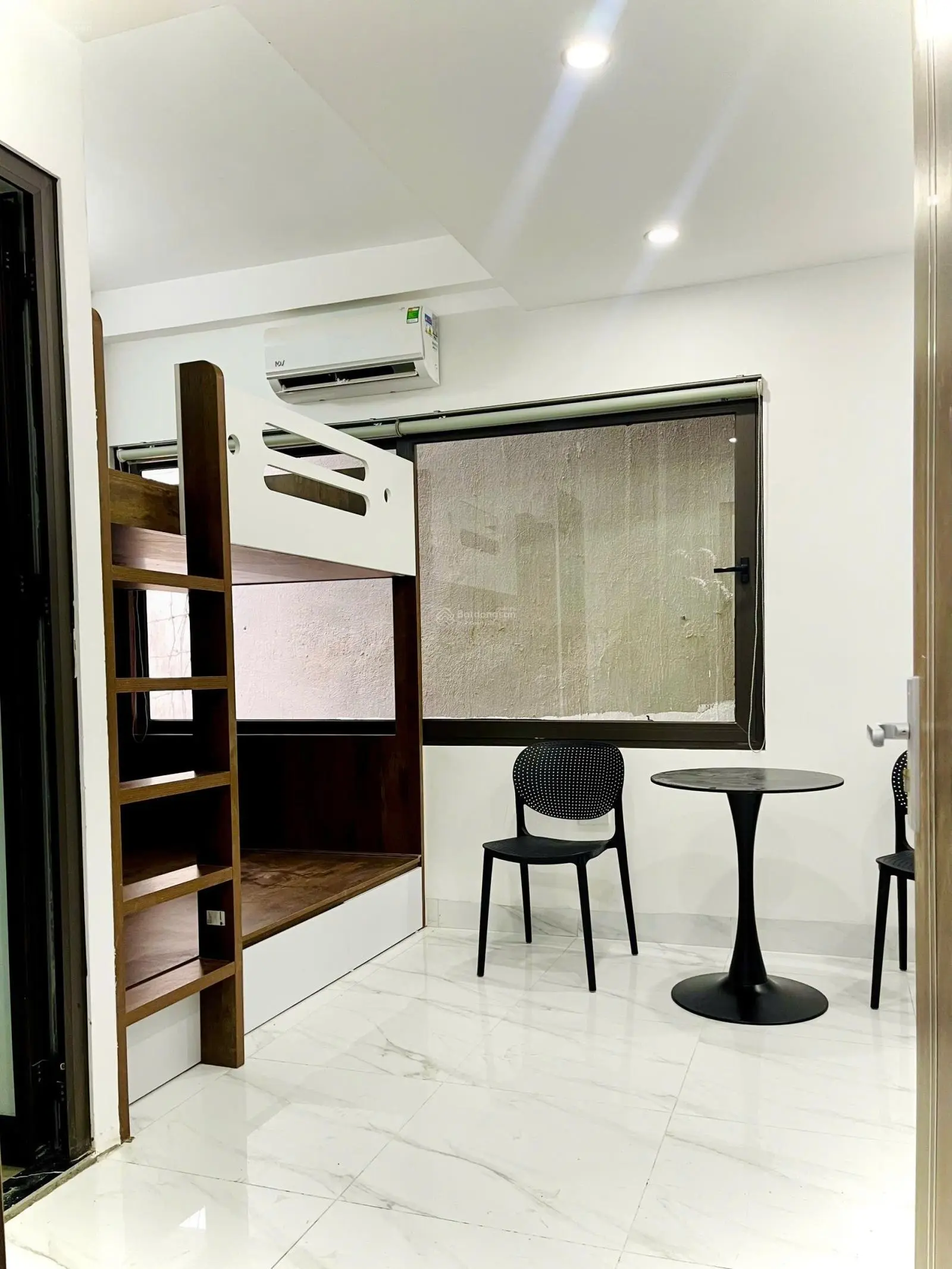 Cực hiếm! Thật 100%. Chỉ 208 tr/m2 - Tòa CCMN ngõ 79 Cầu Giấy, 96m2 - 23 p. Dòng tiền 115 tr/ th