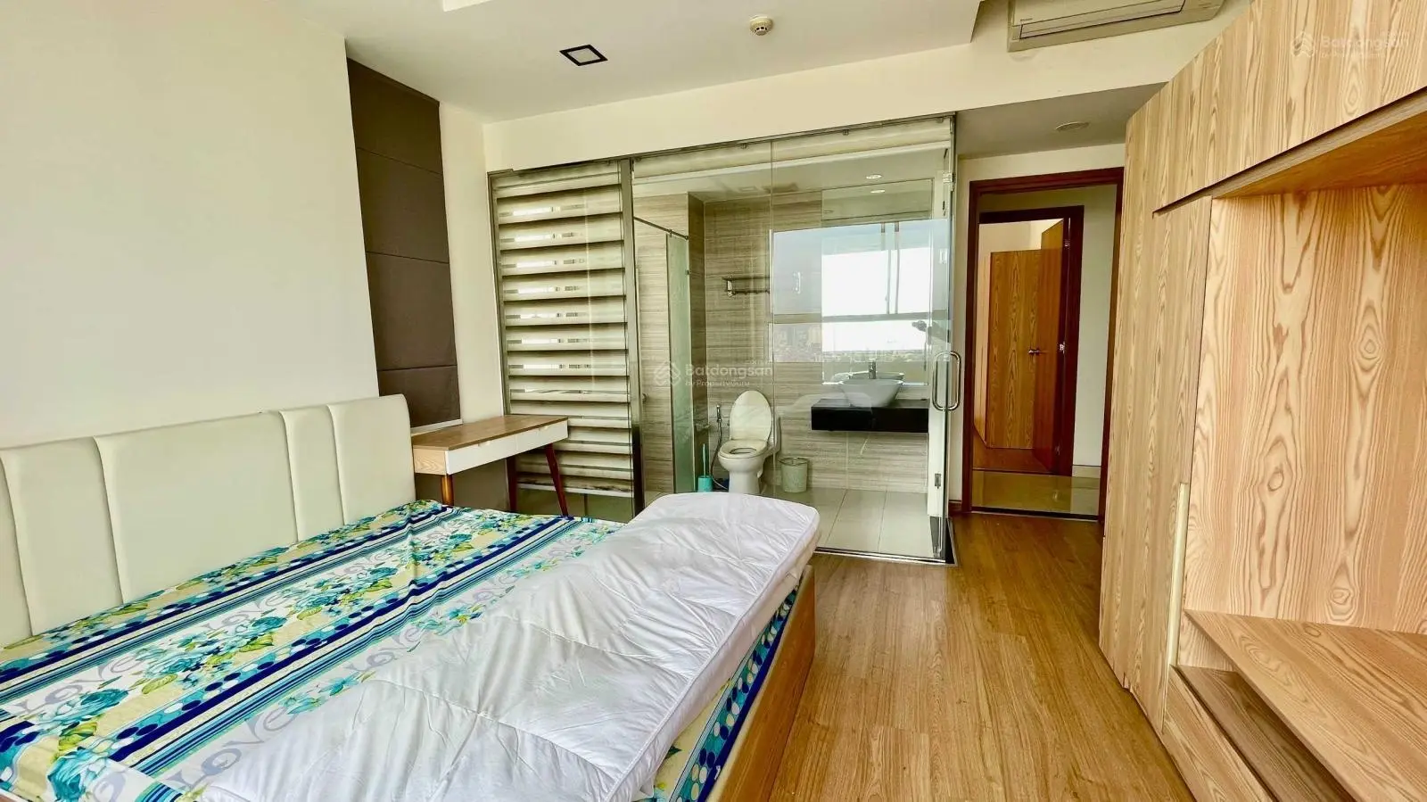 Cần bán CHCC Horizon Tower, Trần Quang Khải, Quận 1. DT 105m2 2PN view sông có sổ hồng giá 6,9 tỷ