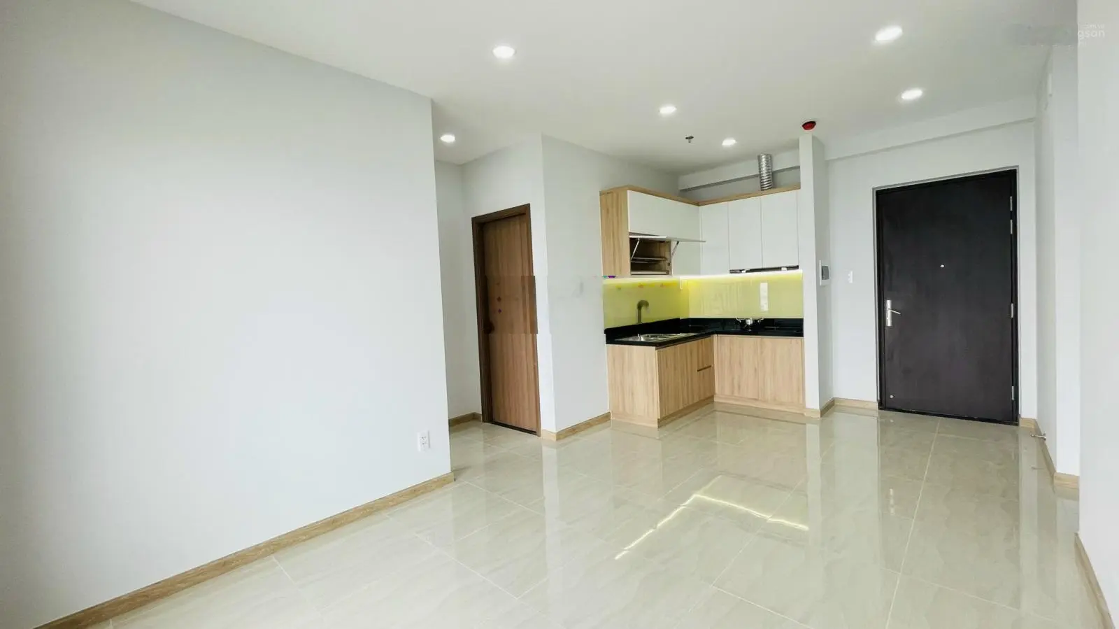 Bán gấp căn 3PN - 2WC Bcons Garden trả trước 400 triệu nhận nhà 1,9 tỷ bao thuế phí