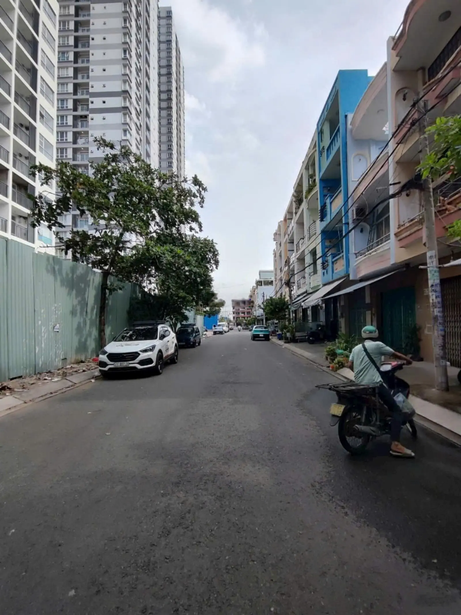 Nhà MTNB Lý Chiêu Hoàng, P.10, Quận 6 - 4x16,5 - Trệt lửng 2 lầu ST - Giá 11,5 Tỷ