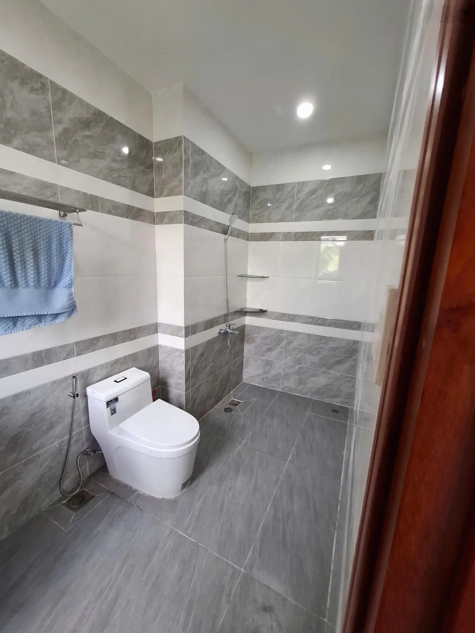 Bán nhà mặt tiền đường 68, Cát Lái, Quận 2 giá 14 tỷ