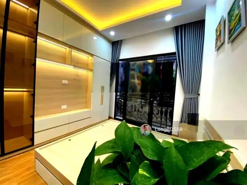 Hàng nóng - trung tâm Đống Đa - ngõ trước nhà 3m - ngõ thông mới đẹp ở ngay - tặng full nội thất