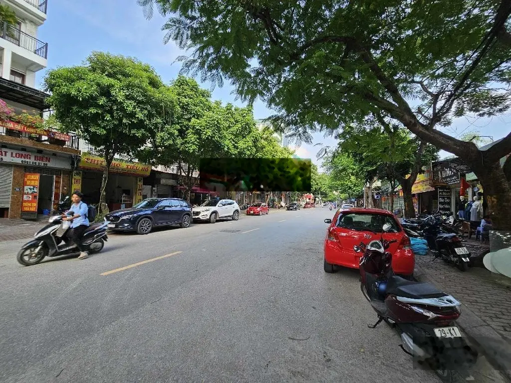 Siêu phẩm Phố Trạm 45m2 giá 6 tỷ full nội thất - nhà mới toanh ngõ nông và rộng