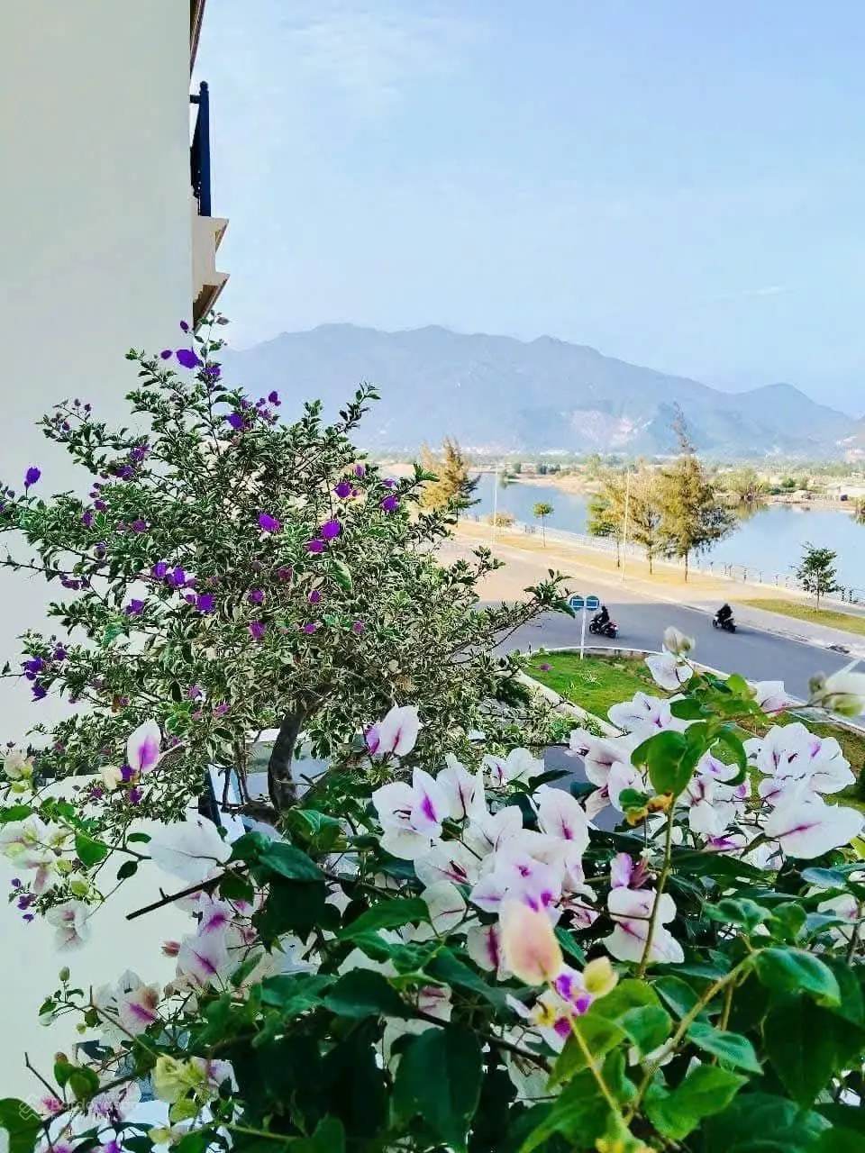 Bán nhà 4 tầng đã có sổ hồng, đường Vành Đai 2 KĐT VCN Phước Long, Nha Trang