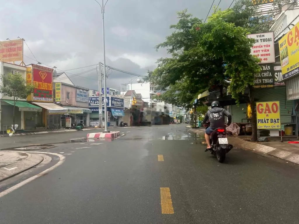 Bán đất thổ