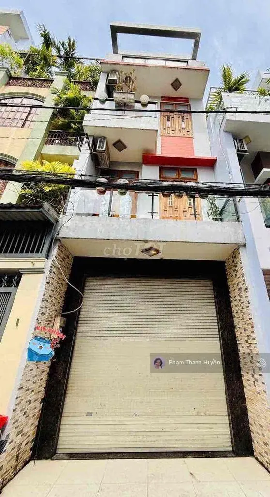 Hiếm - bán nhà mới xây đường hoa sữa khu Phan XÍch Long nhà 4 Lầu mới đẹp giá 16.5 tỷ thương lượng