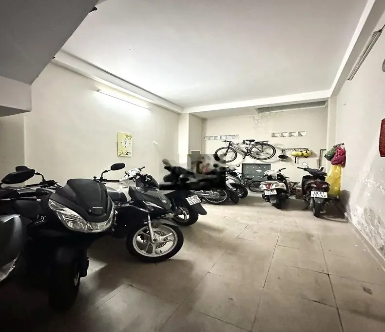 Bán nhà Tô Hiến Thành, P15, Q10, 65m2, 4 tầng, 11 phòng cho